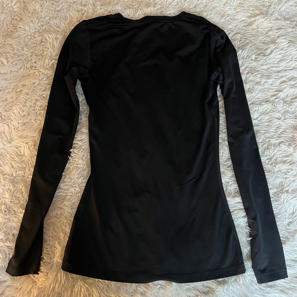 Women’s Nike Pro top - Picture 5 of 6